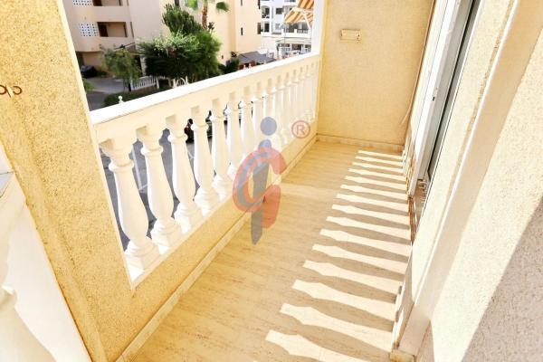 Piso en venta en Calle Rubén Darío, 8, Guardamar del Segura
photo 1