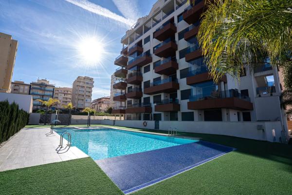Apartment for sale in Avenida del Puerto, Guardamar del Segura photo 1
