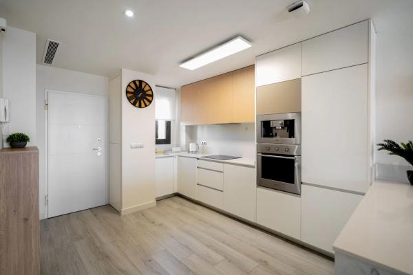 Apartment for sale in Avenida del Puerto, Guardamar del Segura thumbnail 1