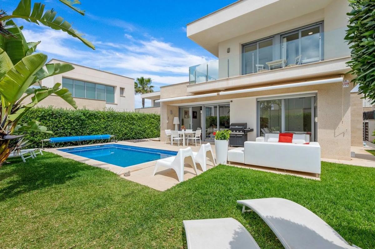 Venta de chalet independiente en Orihuela Ciudad, Orihuela
 photo 2