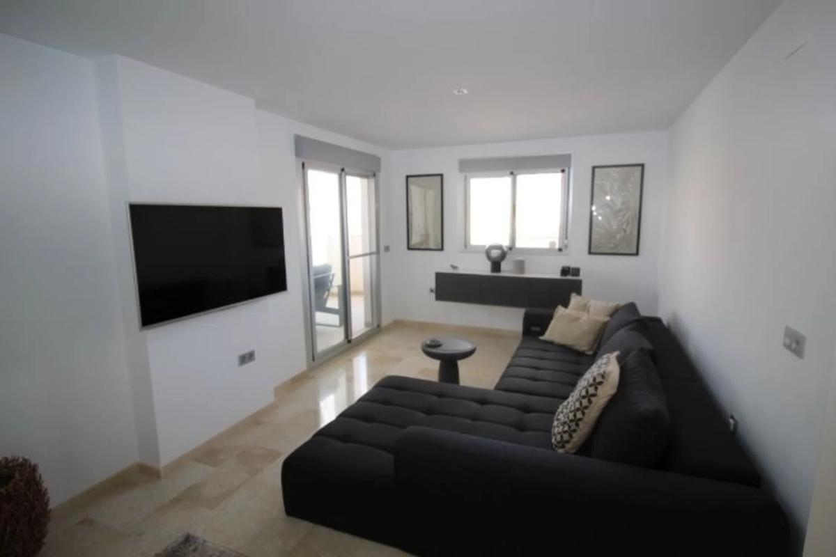 Sale of apartment in Calle Malvinas, Orihuela
photo 1