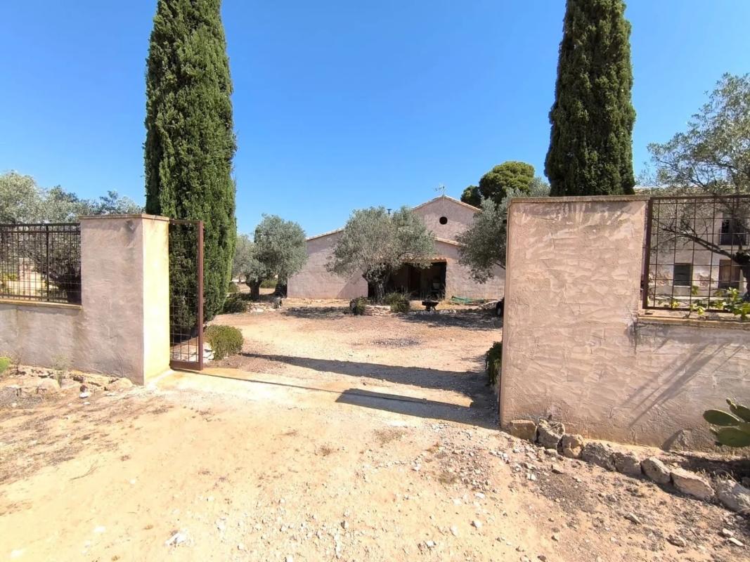 Venta de finca rústica en El Rabal , Villena photo 1