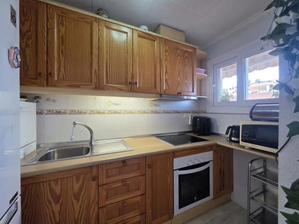 Ático en venta en Calle del Tomillo, 35, Torrevieja thumbnail 2