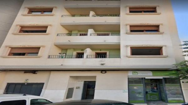 Piso en venta en Calle San Luis, Torrevieja
thumbnail 1