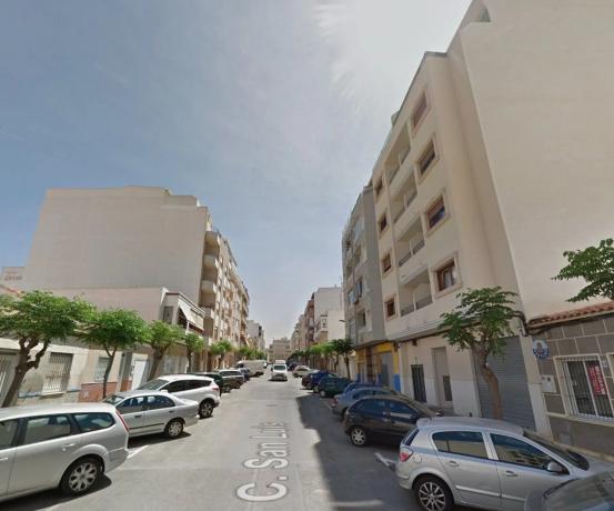 Piso en venta en Calle San Luis, Torrevieja
 photo 4