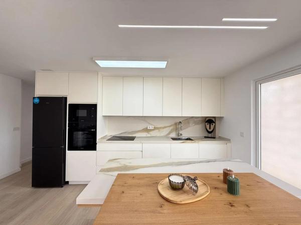 Apartment for sale in  Avenida Desiderio Rodríguez, 23, Torrevieja photo 4