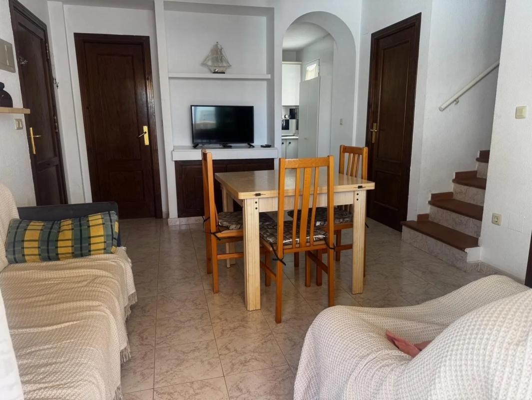 Sprzedaż mieszkania w Calle Mimosas, Torrevieja
photo 5