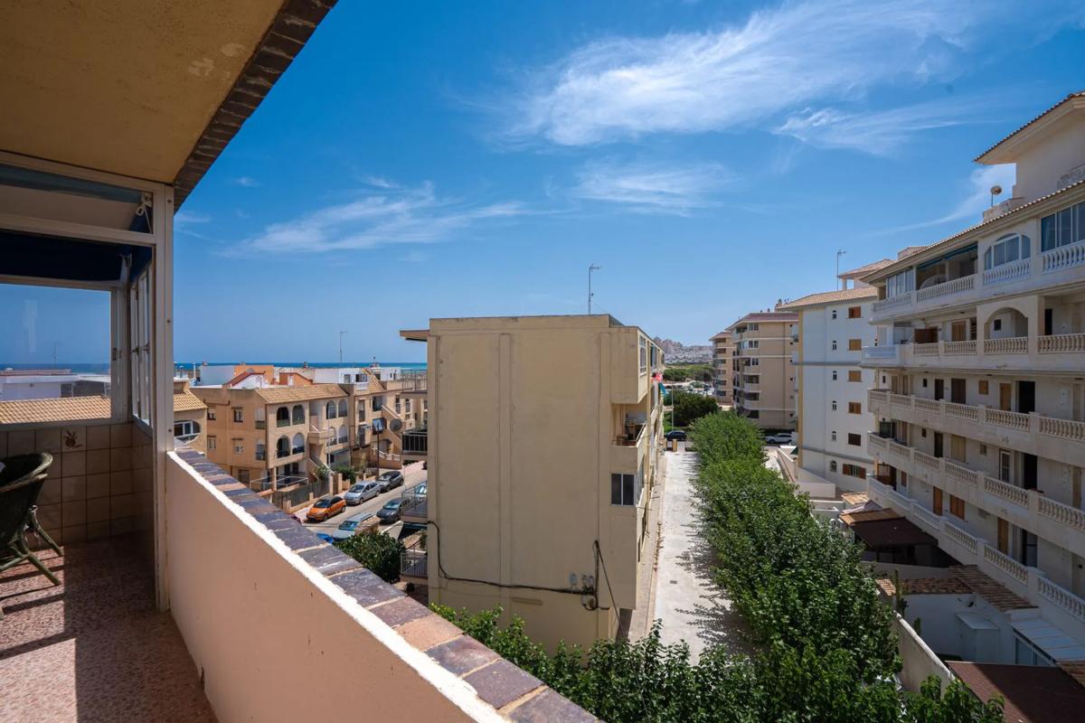 Продажа квартиры на Avenida de Francia, Торревьеха
photo 3