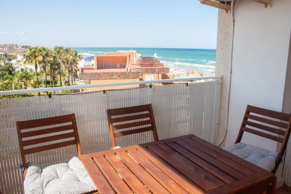 Apartment for sale in  Calle de los Ficus s/n, Torrevieja photo 4
