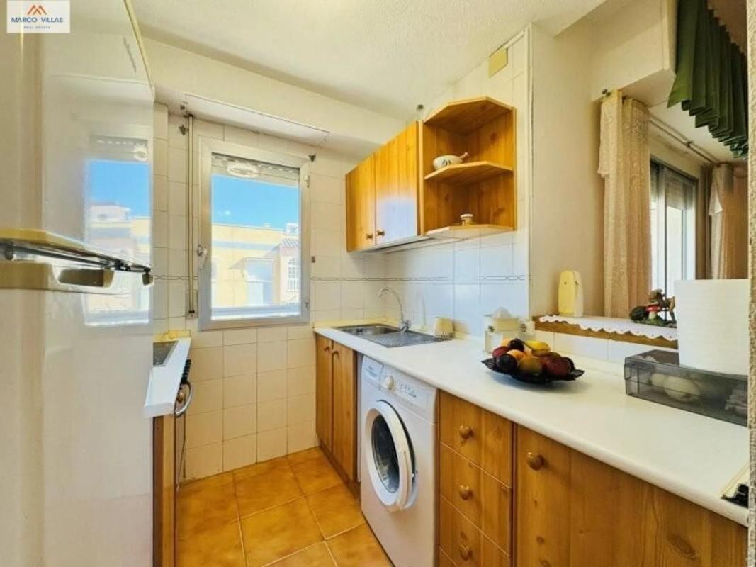 Продажа квартиры на Calle Emperadores, Торревьеха
photo 3