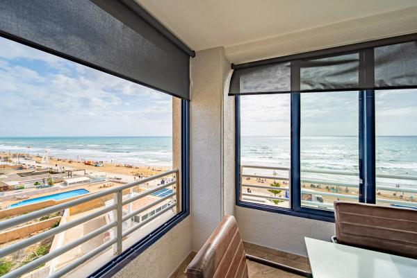 Apartment for sale in Barrio Cañada del Molino, Torrevieja thumbnail 1