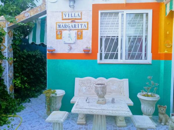 Chalet pareado en calle Alondra, 15 photo 1