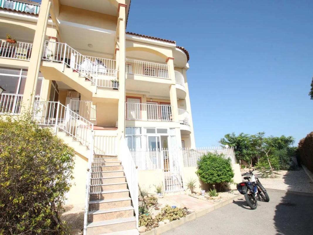 Sprzedaż duplexu w Barrio La Siesta - El Salado - Torreta, Torrevieja photo 2