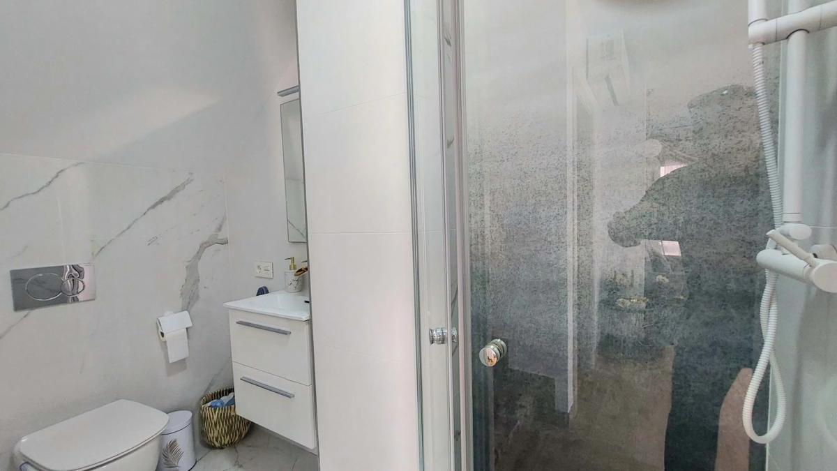 Propiedades en venta y alquiler en España photo 2