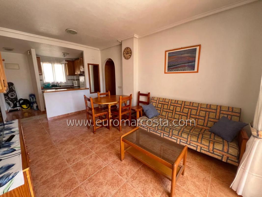 Venta de piso en Calle Joven Pura, Torrevieja
photo 3