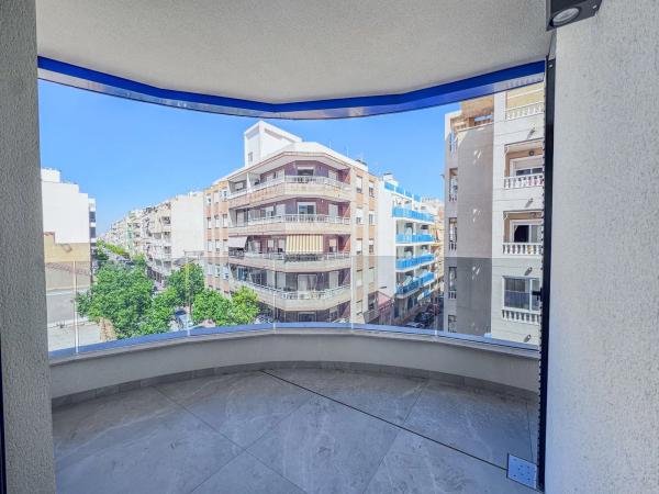 Квартира на продажу на  Barrio Las Piscinas Naturales, Торревьеха photo 4