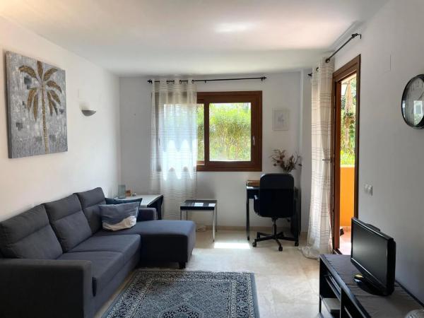 Piso en venta en Calle Mar de Fondo, 4 A, Torrevieja
thumbnail 2