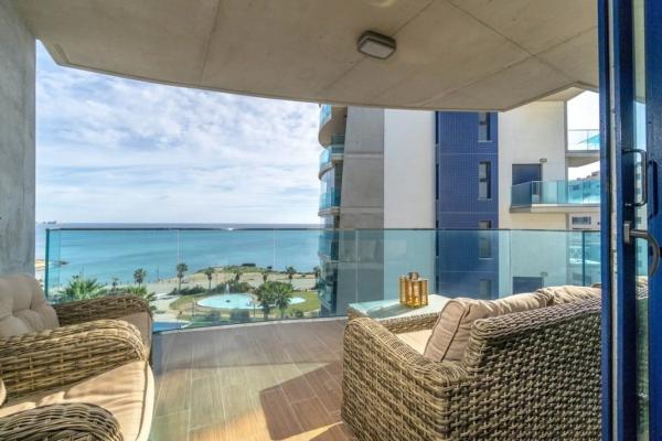 Piso en venta en punta prima, Torrevieja
thumbnail 1