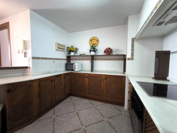 Sale of flat in Urbanización Jardín del Mar Playa, Torrevieja
thumbnail 2