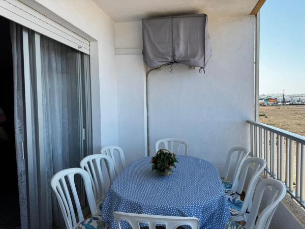 Piso en venta en Calle Pleamar s/n, Torrevieja
thumbnail 2