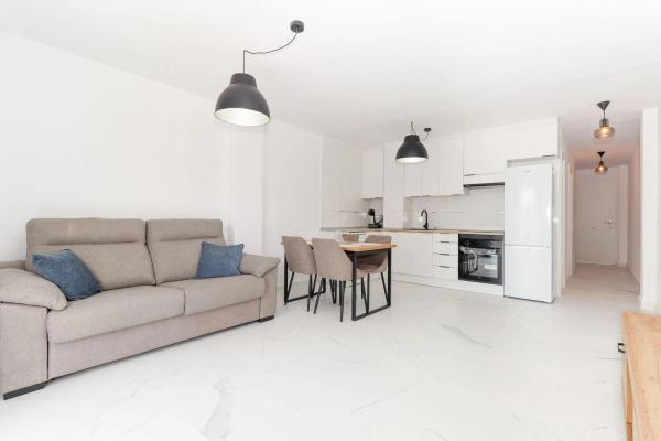 Piso en venta en punta prima, Torrevieja
thumbnail 1