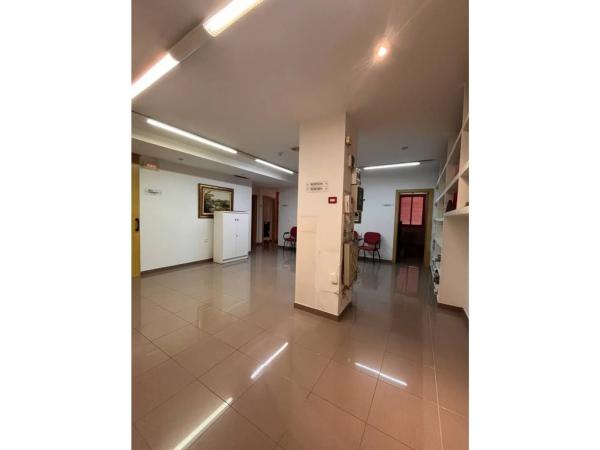 Piso en venta en Rambla de Méndez Núñez, Alicante / Alacant
thumbnail 2