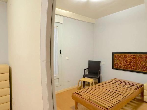 Piso en venta en Plaza Santísima Faz, Alicante / Alacant
thumbnail 1