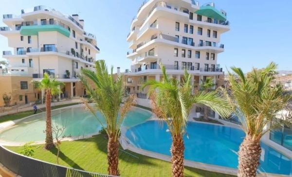 Duplex en venta en Platja de Torres, La Villajoyosa / Vila Joiosa thumbnail 1