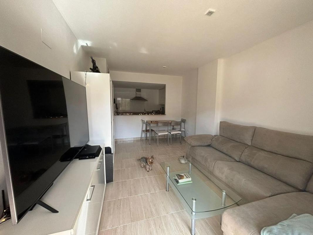 Sale of apartment in Barrio Bulevar - Puerta Mítica, La Villajoyosa / Vila Joiosa
 photo 4