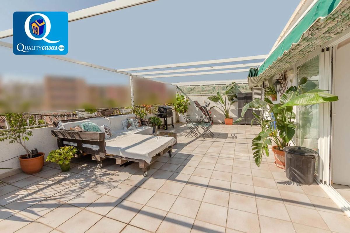 Venta de ático en Barrio Playa de San Juan, Alicante / Alacant photo 2