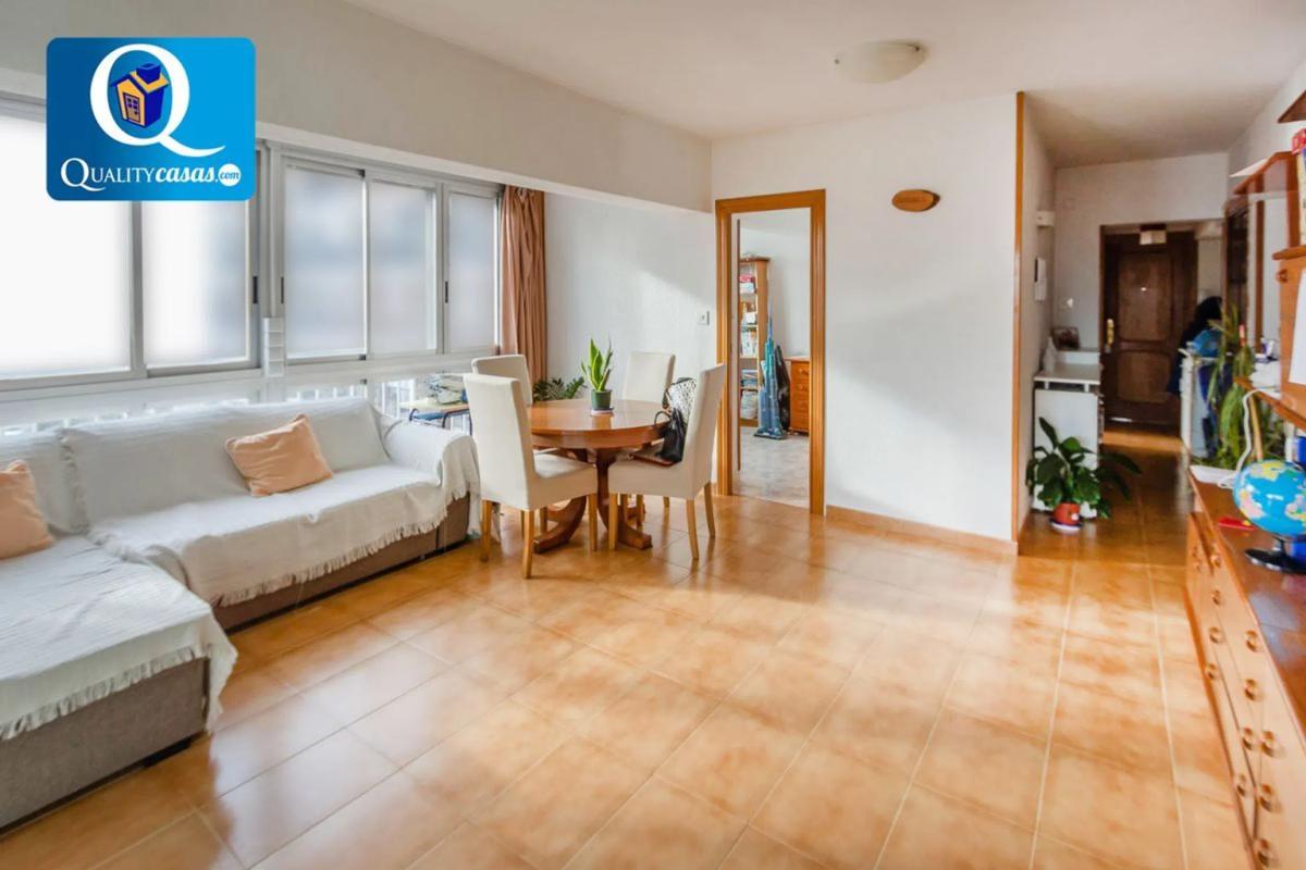 Venta de piso en Barrio Playa de San Juan, Alicante / Alacant
photo 1