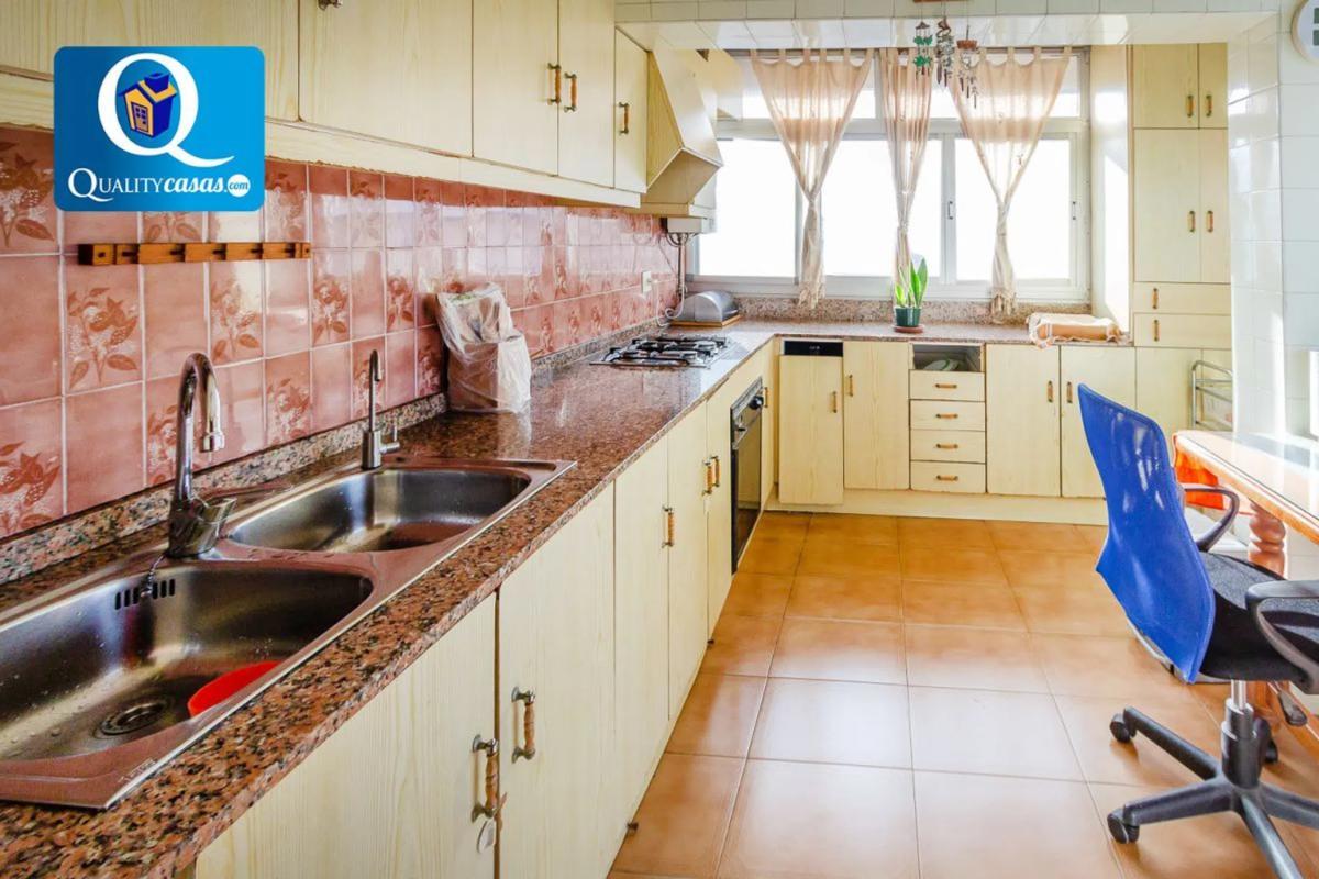 Venta de piso en Barrio Playa de San Juan, Alicante / Alacant
photo 4