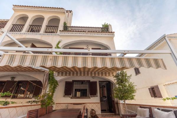 Chalet pareado en calle del Cadafal photo 2
