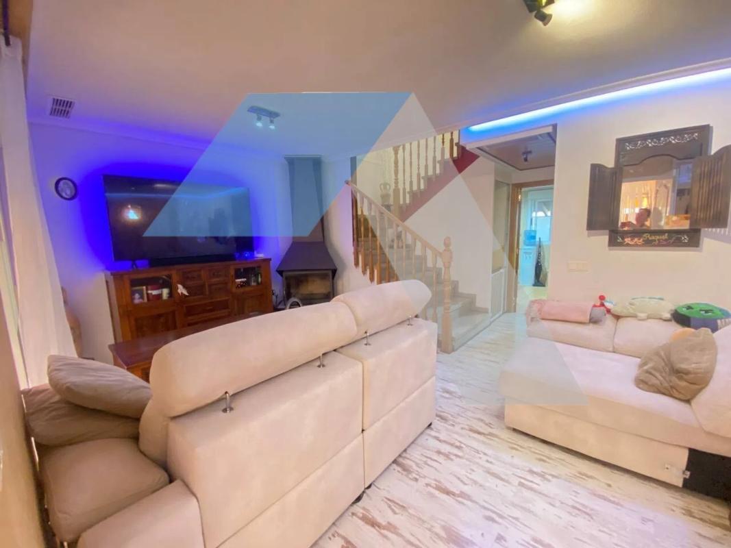 Properties for sale and rent in Spain photo 2