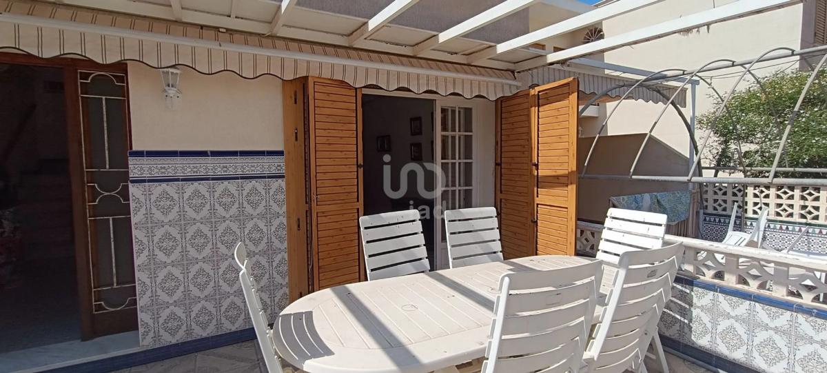 Properties for sale and rent in Spain photo 5