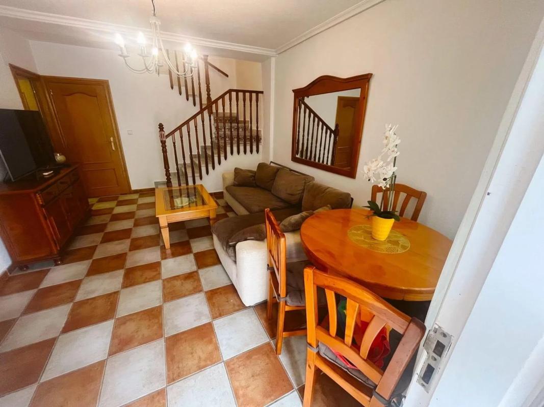 Недвижимость на продажу и в аренду в Испании photo 3