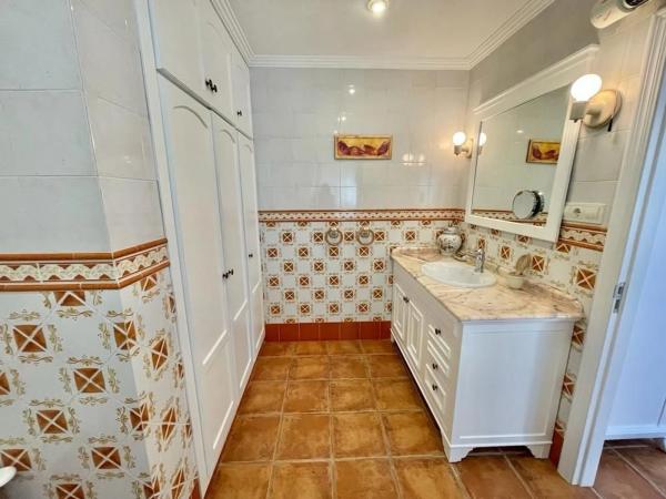 Casa independiente en calle Maestro Serrano thumbnail 2