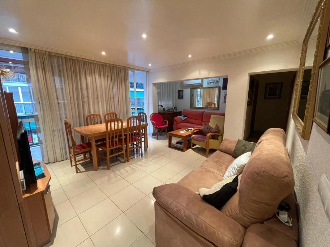 Venta de piso en Avenida Rei Jaume I, Benidorm
photo 3