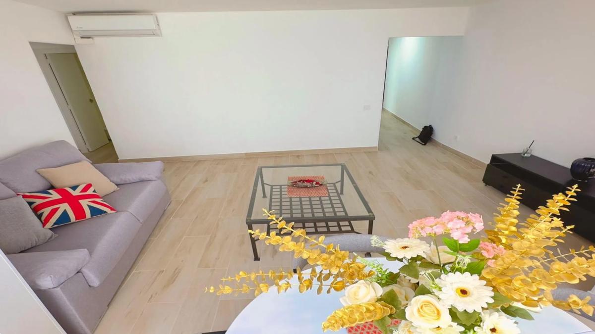 Venta de piso en Calle de La Rioja, Benidorm
 photo 3