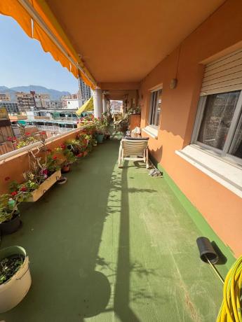 Mansarda na sprzedaż w  Calle del Marqués de Comillas, Benidorm photo 1