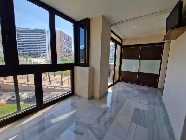 Квартира на продажу на  Centro Urbano, Бенидорм photo 1