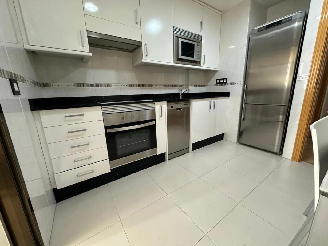 Продажа квартиры на Centro Urbano, Бенидорм
photo 2