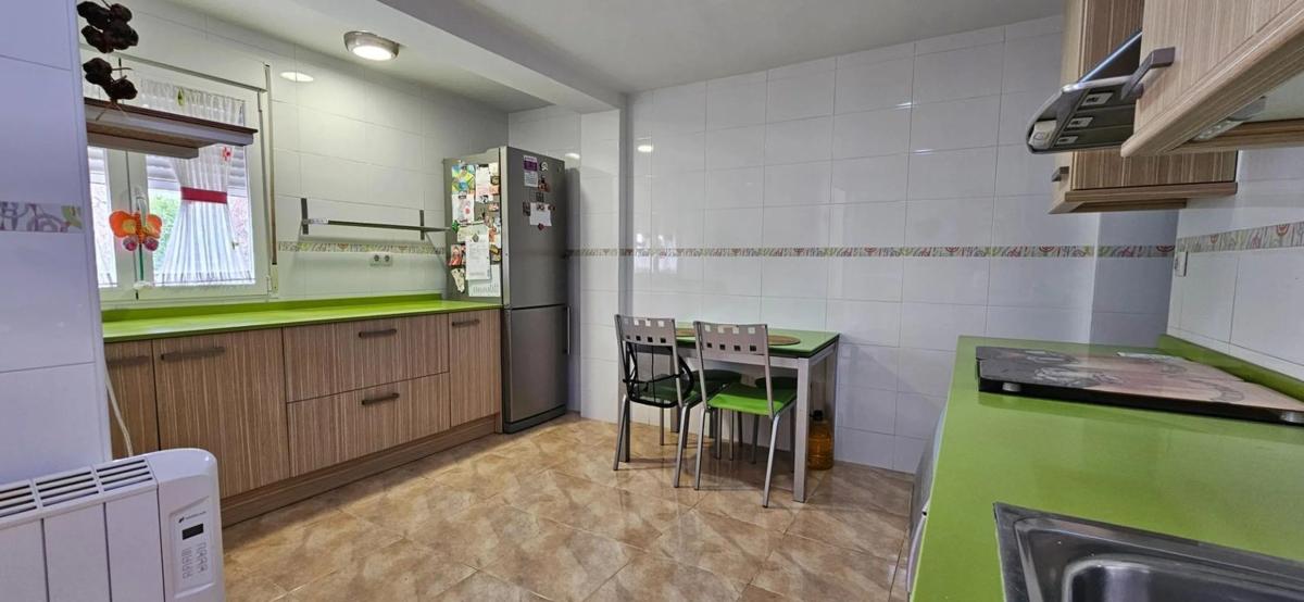 Venta de piso en Playa de Levante, Benidorm
photo 3