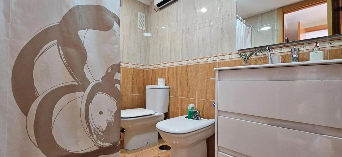 Venta de piso en Playa de Levante, Benidorm
photo 4