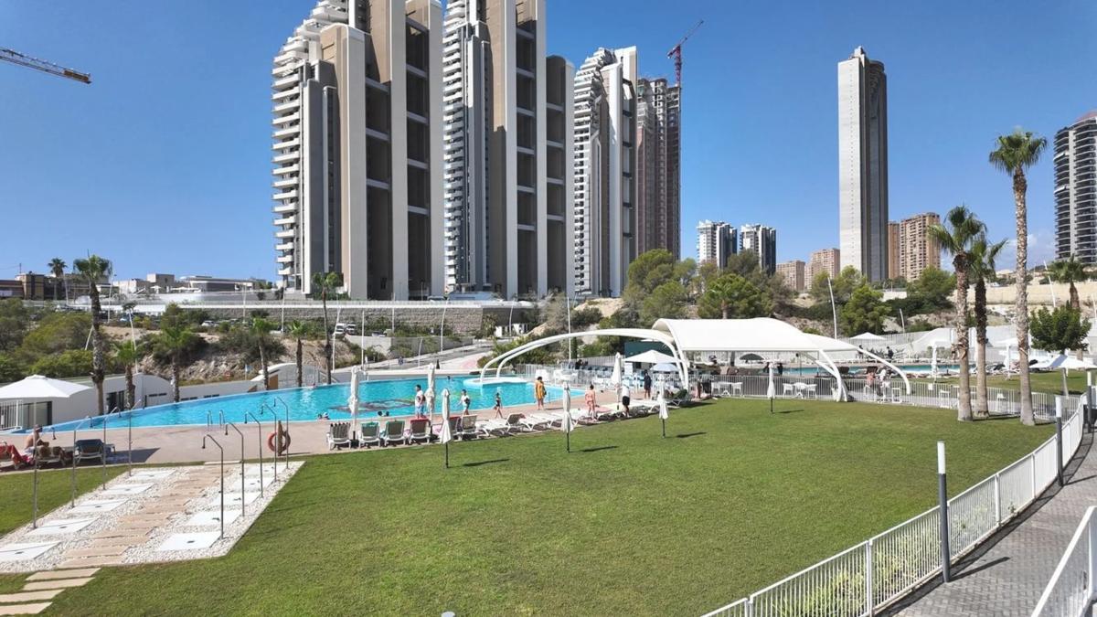 Venta de piso en Playa de Poniente, Benidorm
photo 2