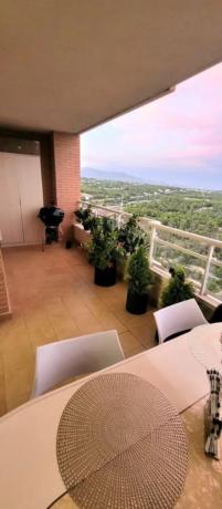 Venta de piso en Playa de Poniente, Benidorm
photo 1