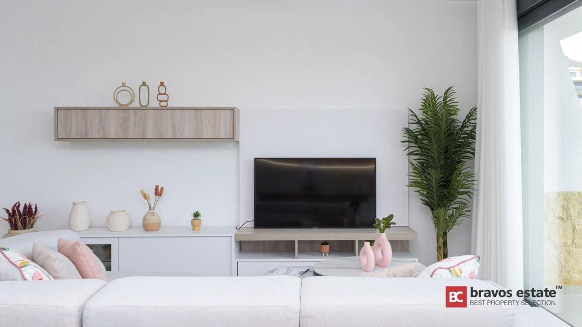 Duplex sale in Avenida Vicente Llorca Alós, Benidorm photo 2