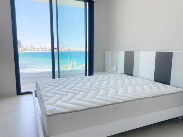 Duplex en venta en Playa de Poniente, Benidorm photo 3