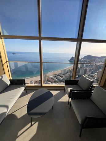 Piso en venta en Playa de Poniente, Benidorm
photo 1