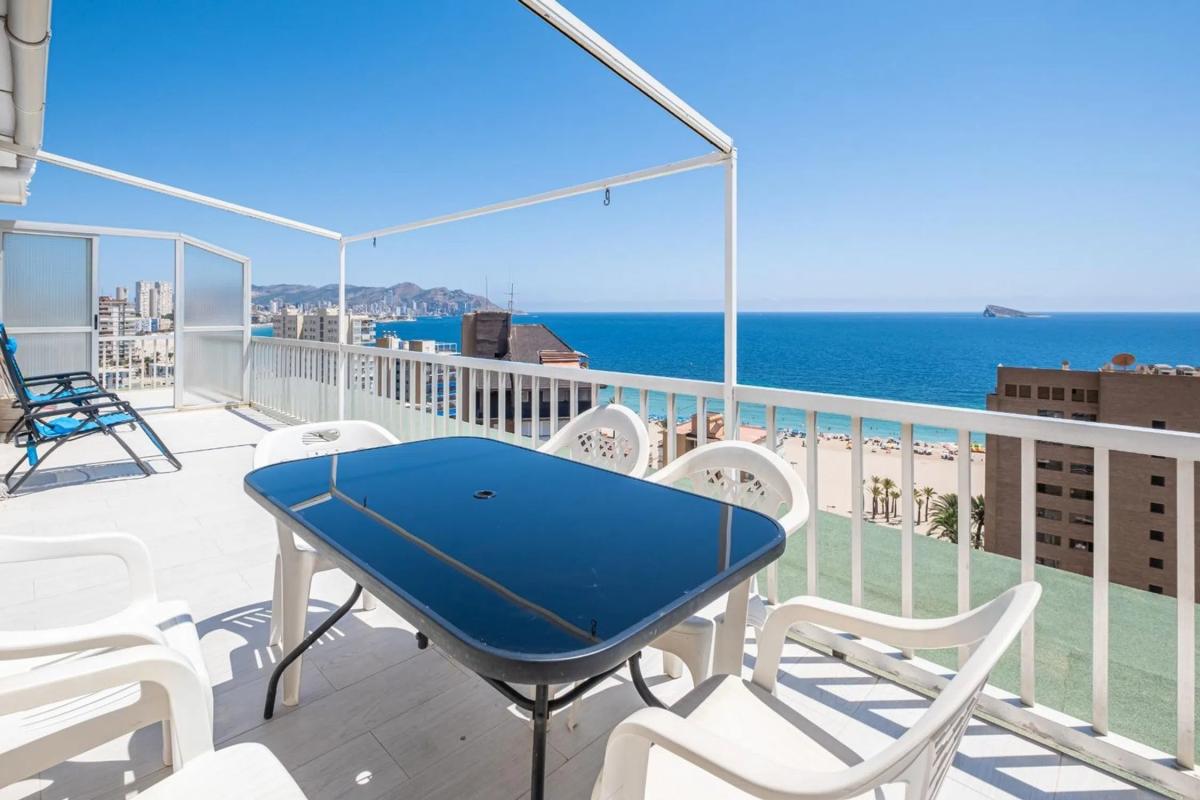 Venta de ático en Playa de Poniente, Benidorm photo 1